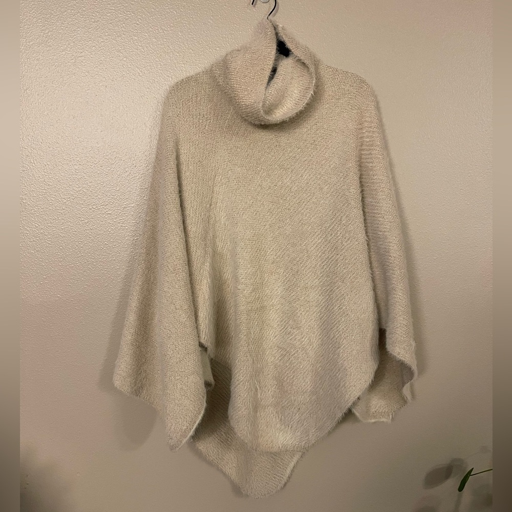 Anthropologie Sleeping on Snow Poncho